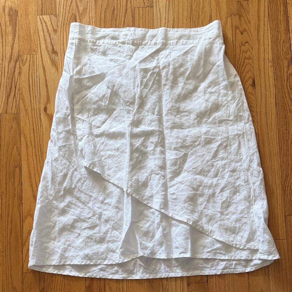 Flax sz M Asymmetrical A Line White Skirt 18” waist 26” length linen great cond